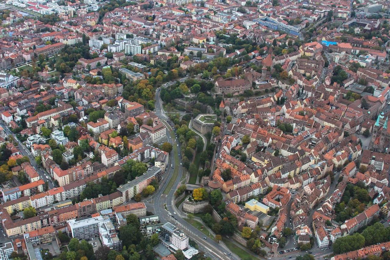 Nuremberg: 1-Hour Sightseeing Flight - Image 1