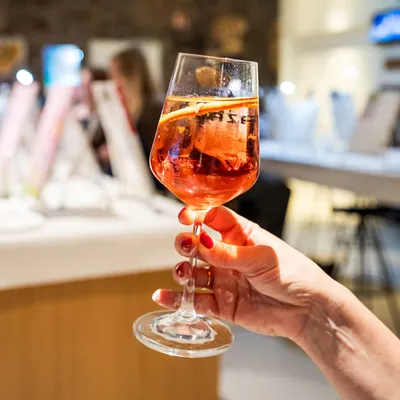 Spritz & Paint: Struktur Abstrakt - Courtyard by Marriott Wiesbaden-Nordenstadt