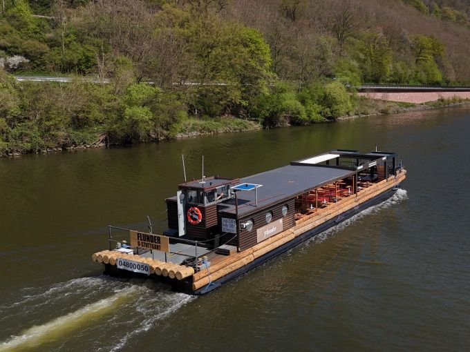 Rivership Flunder: Wein & Tapas - Image 4