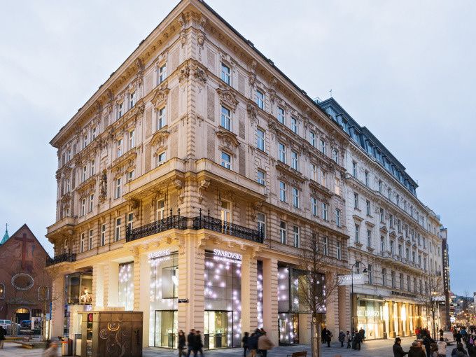 DIY Workshop Swarovski Kristallwelten Store Wien  - Image 1