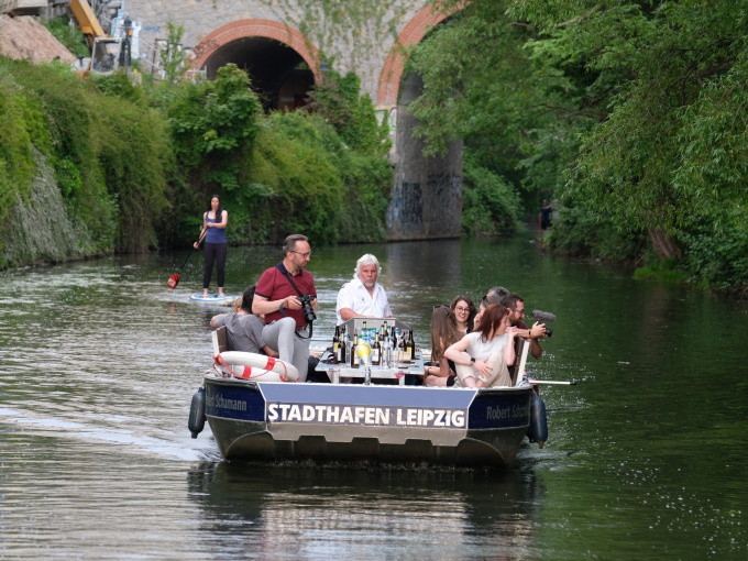 Motorboot Spezial "Klein-Venedig Tour" mit Clara Schumann - Image 2
