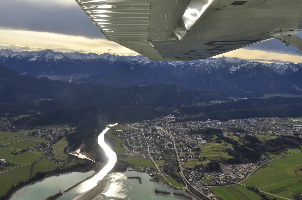Munich: 1-Hour Sightseeing Flight - Image 5