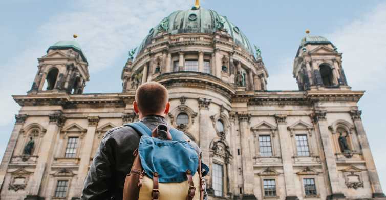 Berlin: Professional Photoshoot at the Berlin Cathedral (VIP) - Image 4