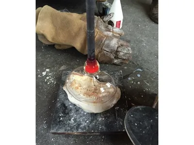 Mould-Making / Mould-Blowing - Image 2