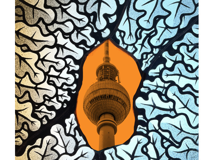 Iconic Berlin: Imagery on Stained Glass 5 Day Intensive - Image 4