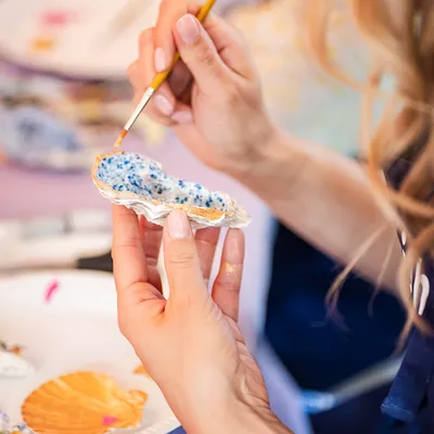 The Art of Oyster Painting & Decoupage - atelier - Das Restaurant und Bar