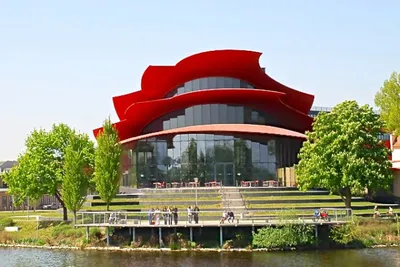 Hans Otto theatre