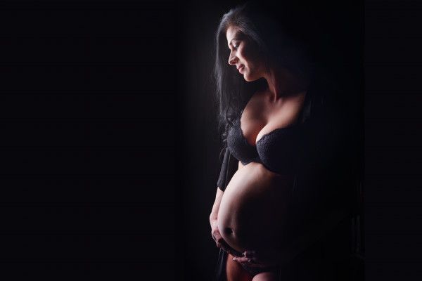 Babybauch-Fotoshooting in Berlin - Image 2