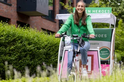Private Guided Rickshaw City Tour in Münster - Image 1