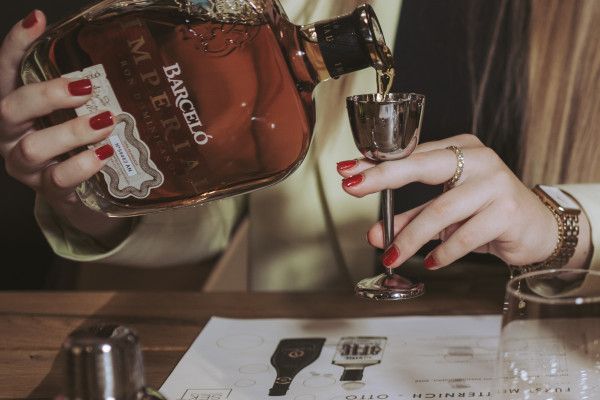 TASTING - Cocktail-Mixing im Schloss Henkell - Image 1