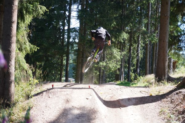 Kids Advanced Bikepark Kurs - Image 2