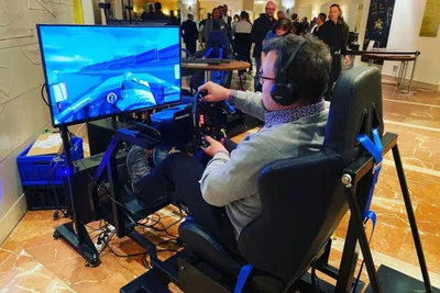 RENNERLEBNIS im MOTION SIMULATOR und VR in Heidenau - Image 0