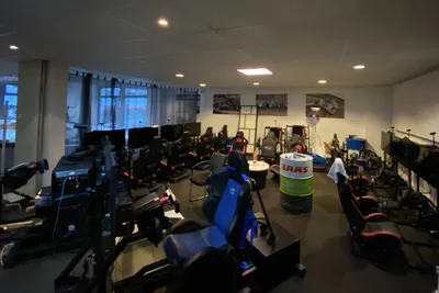 RACINGEVENT bis 4 Personen im RACINGSIMULATOR - Image 1