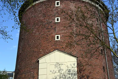 Zombeck-Turm mit Bunker - Gift Image