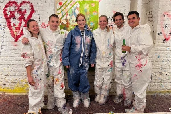 Going Wild: Action Painting in Linz - Image 2