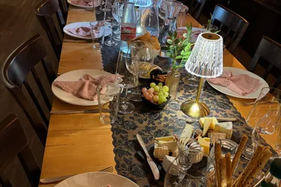 Käse und Wein
