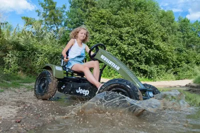 Berg Pedal GoKart Safari in Hamburg (Volkspark) - Image 0