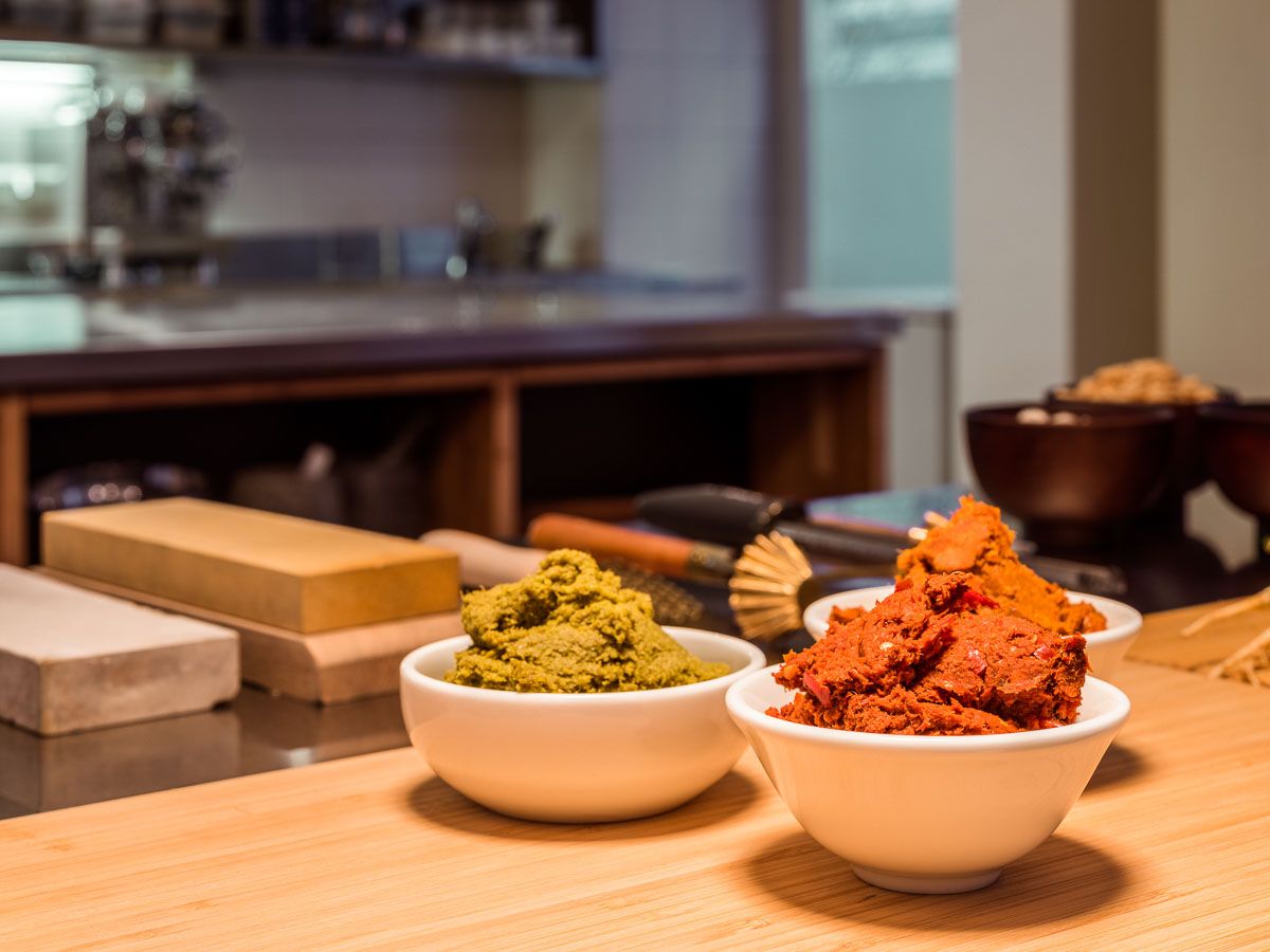 Three different bases for curry dishes