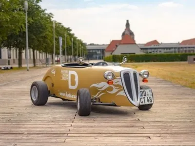 Im Hot Rod durch die Stadt cruisen (1 Std.) - Gift Image
