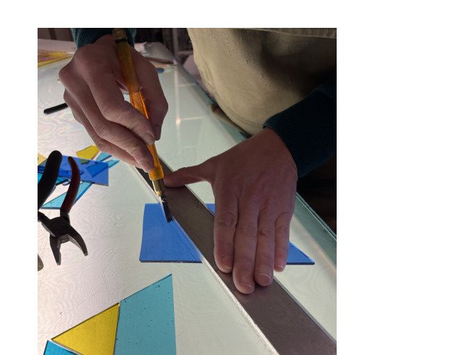 Introduction to Stained Glass & Tiffany Technique - Image 4