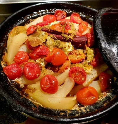 Tahine dish with chicken