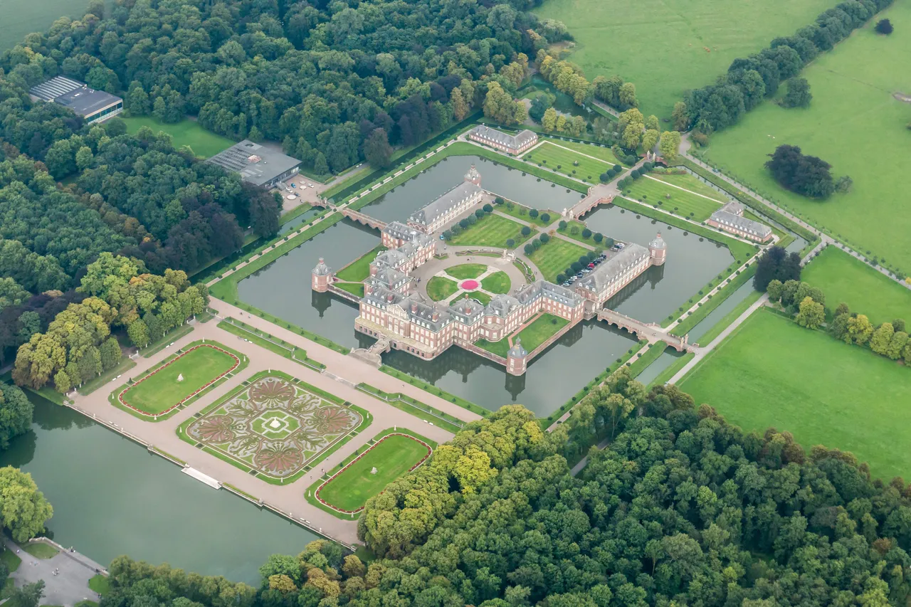 Münster : 30 min Sightseeing Flight - Image 3