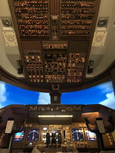 Cockpit of a boing 747-400 flight simulator